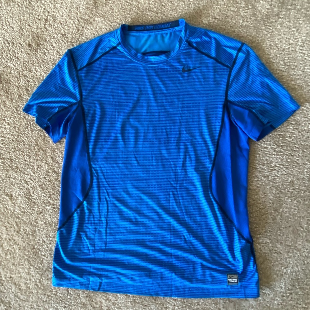 Nike T-shirt